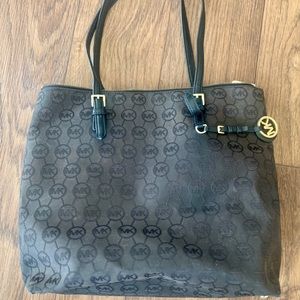 Michael Kors Tote